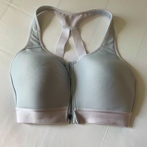 Under Amour Sports bra 34D